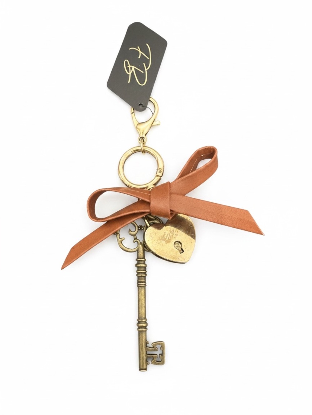 NWT KEY & HEART BAG CHARM/KEYCHAIN